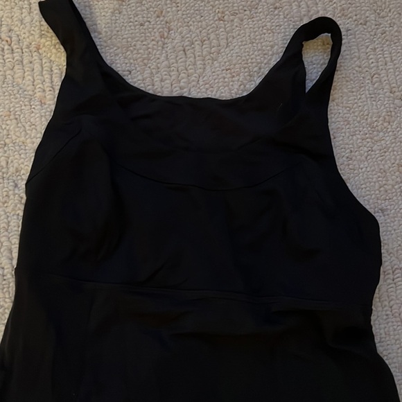 Lululemon Tank - Picture 2 of 5